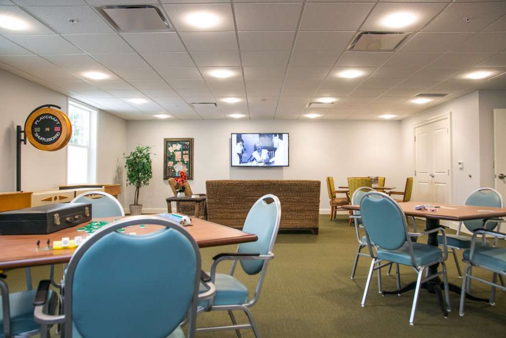 Grand Oaks Palm City Activity Room