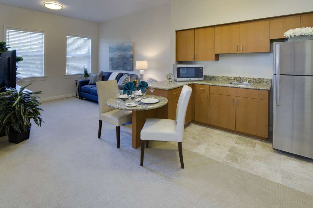 Grand Oaks Palm City Model Room Pano